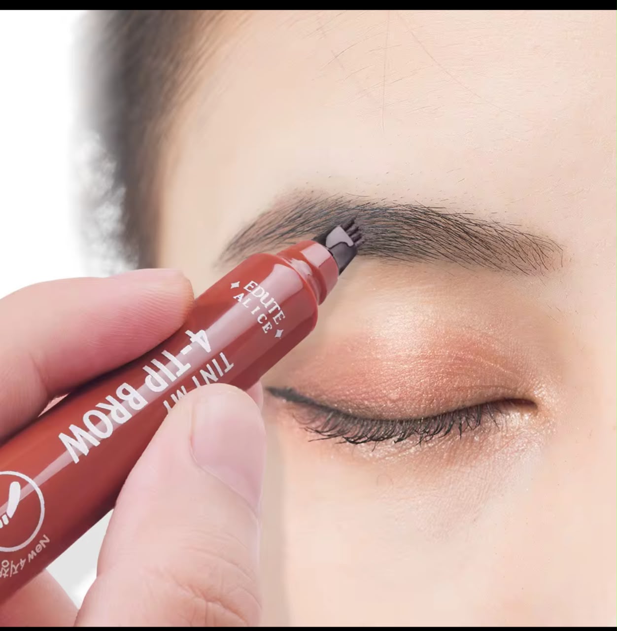 Crayon à sourcils waterproof / Encre tatouage / Tient 5 jours